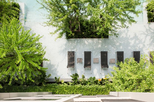 Blocs 77: Green Camouflage by Shma Company Limited