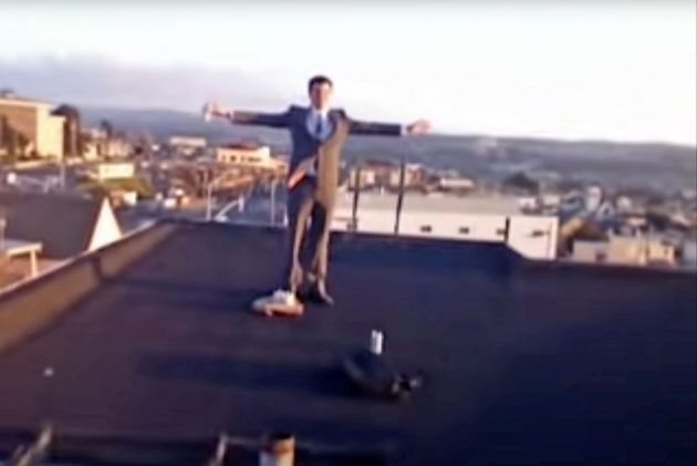 The Enchanting Secrecy and Liberating Uselessness of Roofs