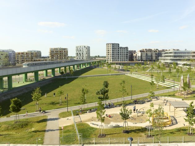 Elinor-Ostrom Park by Uniola