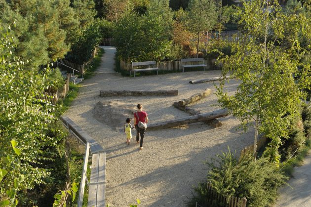 Anna Marly Garden by arpentère