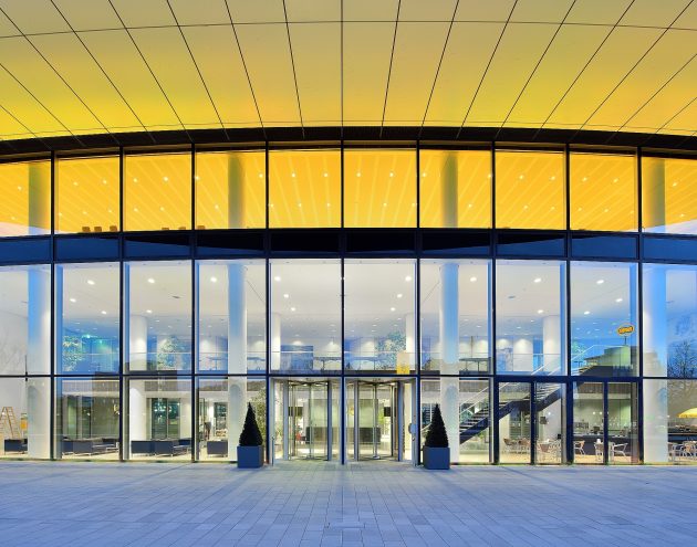 Luminosity for a Landmark – The ARAG Group Headquarters in a New Light